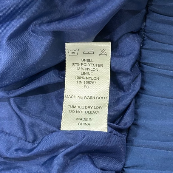 NWOT Madhappy L.O.R.A Warm Up Jacket - Picture 11 of 13